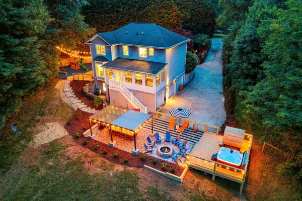 CM_Exterior Twilight (7) copy CM_Exterior Twilight (7) copy